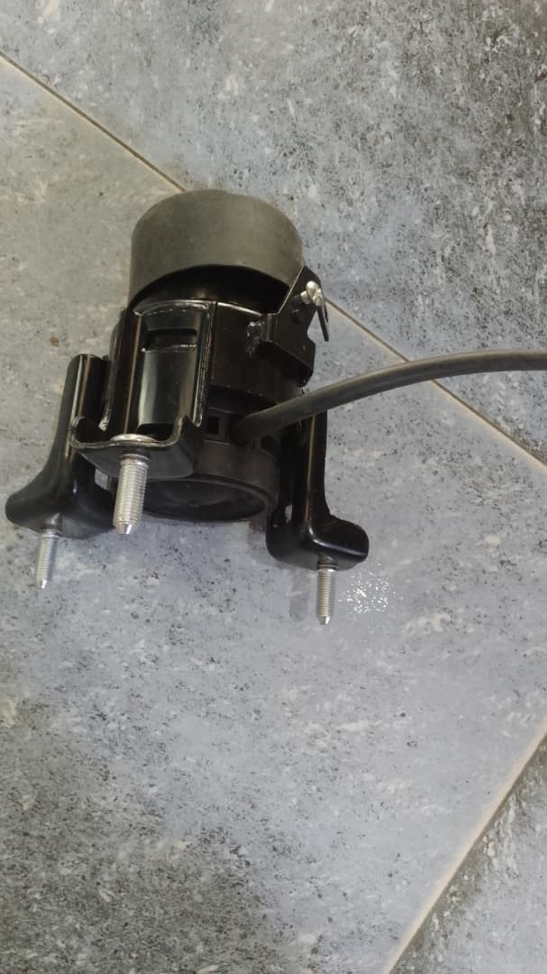ENGINE SITTING FRONT 12360-31020
