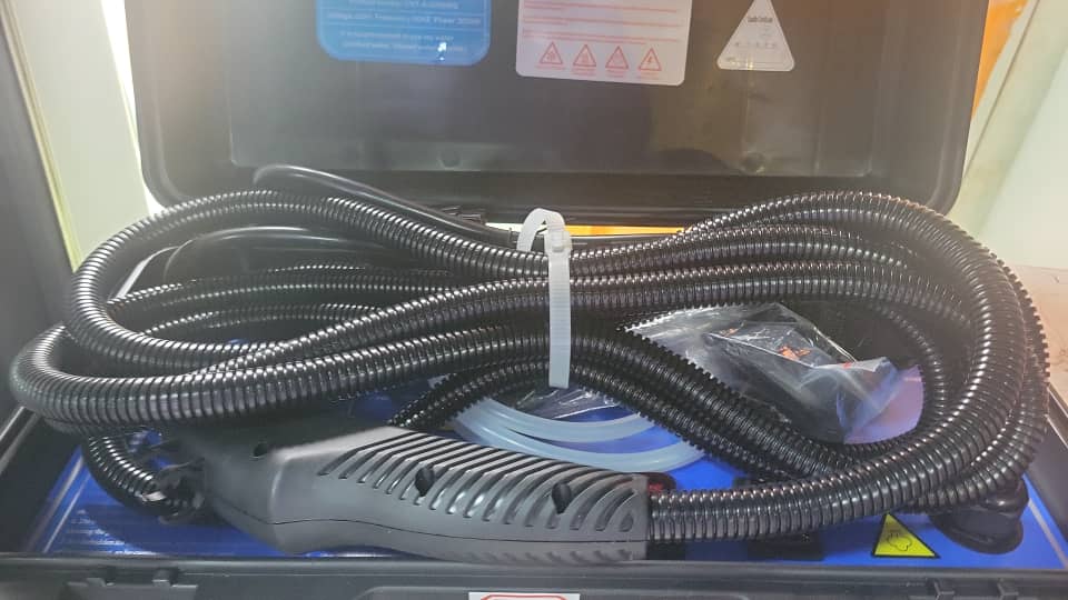 PORTABLE STEAM CLEANER