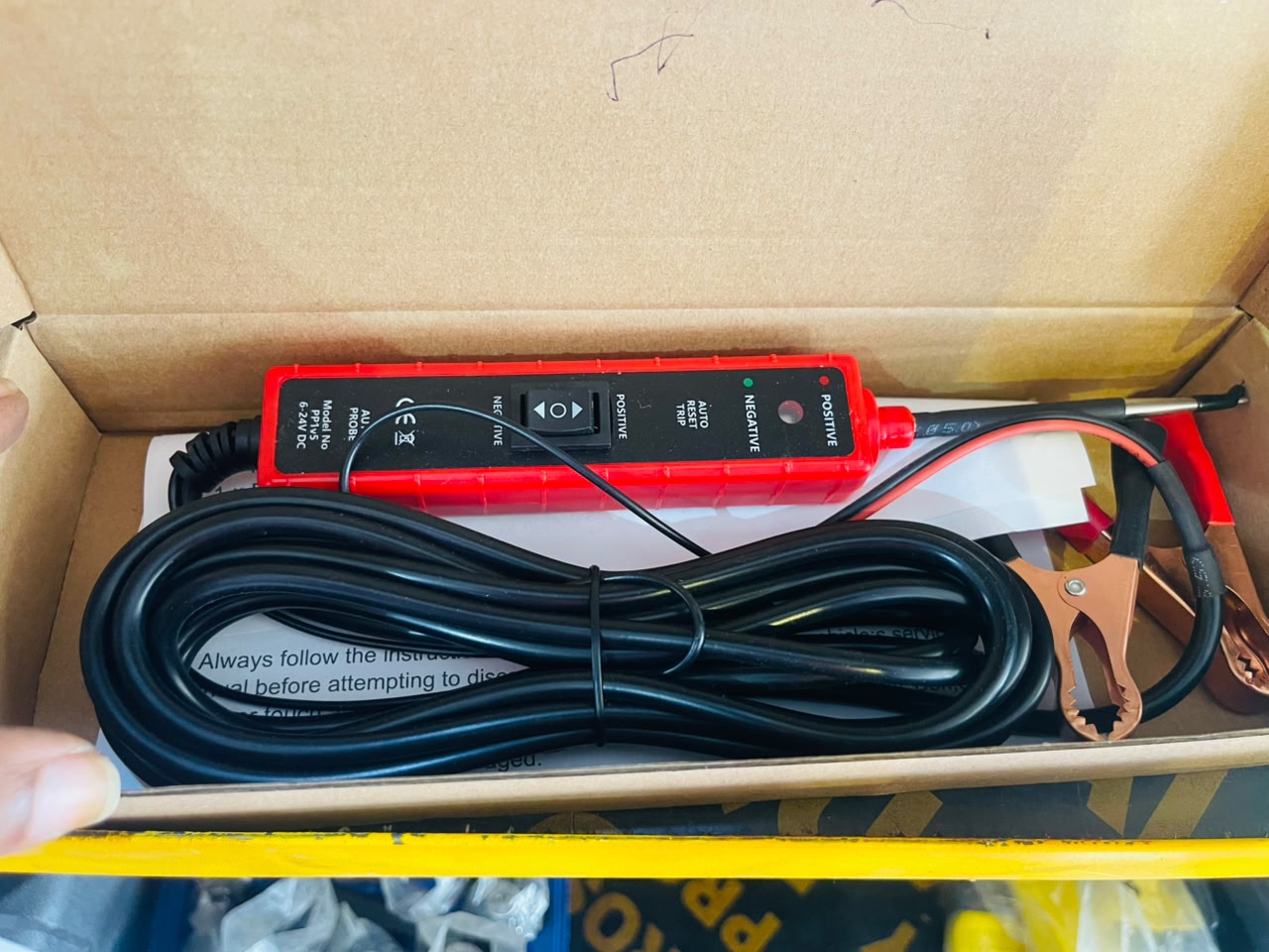 ELECTRIC CIRCUIT TESTER